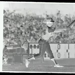 Images Dated 1976 June: 18 Jun 1976