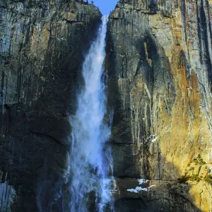 Yosemite Falls Cliffside Print Yosemite Falls Cliffside Print