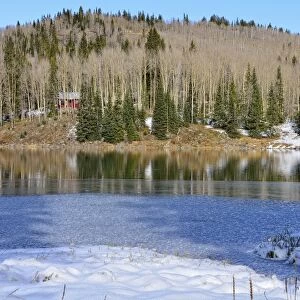 Beaver Lake, Highway 65, Grand Mesa National Forest, Colorado, USA