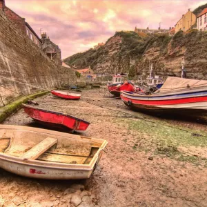 The Beck, Staithes at Low Water Print The Beck, Staithes at Low Water Print