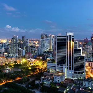 Benjasiri Park in Bangkok