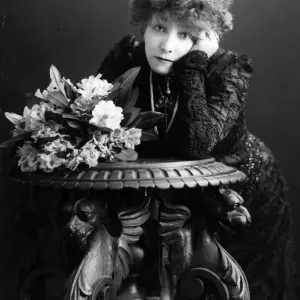 Bernhardt And Table