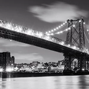 Black and White, Williamsburg Bridge, New York City, New York, America