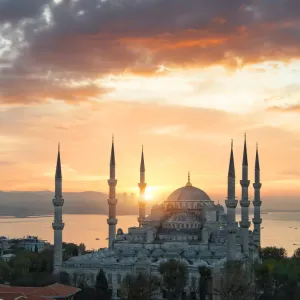 Blue Mosque at Sunrise, Istanbul Blue Mosque at Sunrise, Istanbul