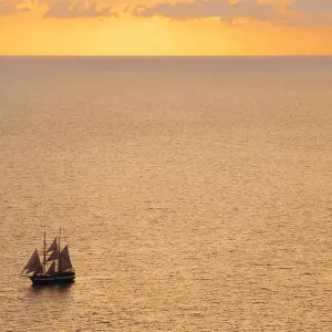 Santorini Sunset Boat Print Santorini Sunset Boat Print
