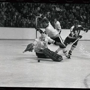 Images Dated 1974 November: 3 Nov 1974