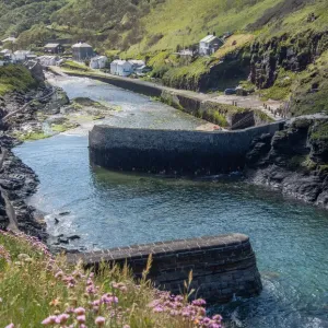 Boscastle Harbour, Cornwall Boscastle Harbour, Cornwall