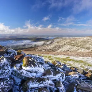 The Brecon Beacons seen from Pen y Gadair Fawr in the Black Mountains in the snow