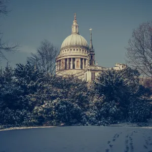 british, famous, landmark, london, transport, united, britain, building, cold, icy british, famous, landmark, london, transport, united, britain, building, cold, icy