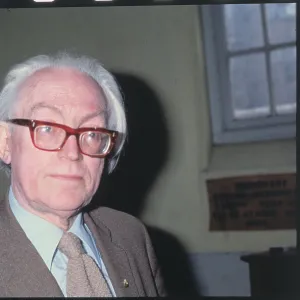 Images Dated 1980 November: 1 Nov 1980