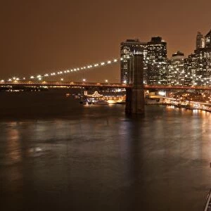 Brooklyn Bridge and Manhattan, New York City