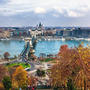 Budapest - Climbing Castle Hill