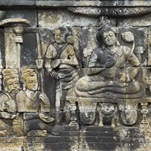 Buddha statues carved in Buddhist Temple