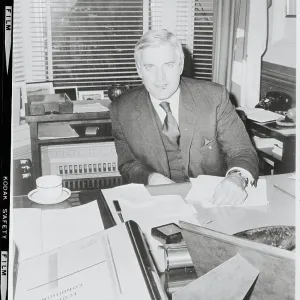 Images Dated 1974 November: 15 Nov 1974
