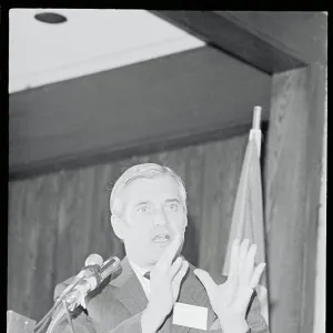 Images Dated 1973 November: 20 Nov 1973