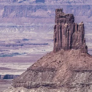 Canyonlands National Park - Sandstone Butte - Utah - USA