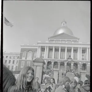 Images Dated 1974 February: 13 Feb 1974