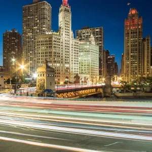 Chicago Architecture and Night Trails