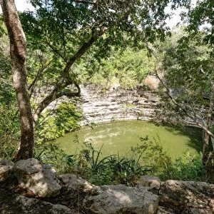 Chichen Itza cenote