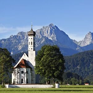 Church of St. Coloman or Colomanskirche, Schwangau, in front of the Tannheimer Mountains, Ostallgaeu, Allgaeu, Schwaben, Bavaria, Germany, Europe