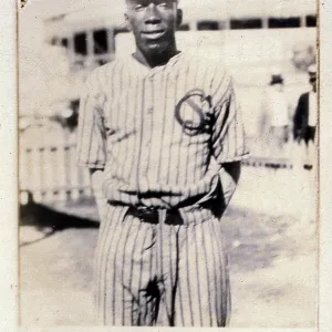 Cigarette Card Of Rube Currie Cigarette Card Of Rube Currie