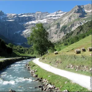 Cirque de Gavarnie, Central Pyrenees