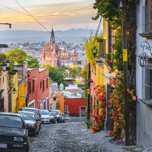 City street in San Miguel de Allende, Mexico