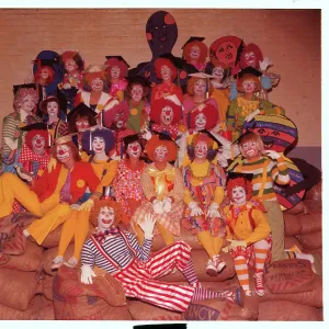 Images Dated 1977 August: 8 Aug 1977