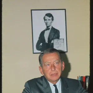 Images Dated 1973 December: 10 Dec 1973