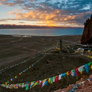 Colorful prayer flags at Namtso lake Colorful prayer flags at Namtso lake