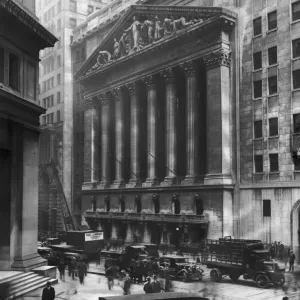 Columned facade of the New York Stock Exchange 1930 Columned facade of the New York Stock Exchange 1930