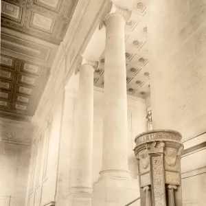 Le Colonne a Penn Station Le Colonne a Penn Station
