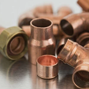 Copper pipe connectors