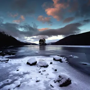 Crannog loch tay perthshire scotland Crannog loch tay perthshire scotland