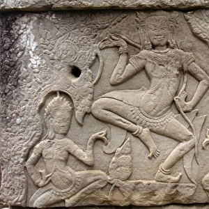 Dancing Apsaras, bas-relief at the Bayon, temple, Angkor Thom, Siem Reap, Cambodia