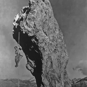 Mountaineers on Casanna Print, 1st December 1929 Mountaineers on Casanna Print, 1st December 1929