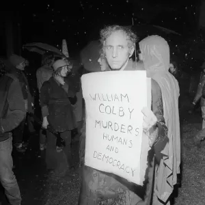 Images Dated 1974 November: 5 Nov 1974