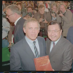 Images Dated 1987 November: 18 Nov 1987