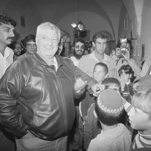 Images Dated 1981 November: 5 Nov 1981