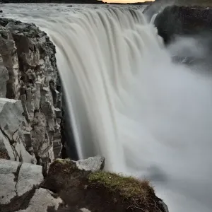 DETIFOSS WATERFALL IN ICELAND DETIFOSS WATERFALL IN ICELAND