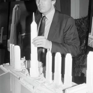 Images Dated 1985 November: 18 Nov 1985