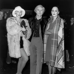 Images Dated 1970 December: 20 Dec 1970