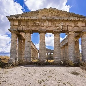 Doric temple of the Elymians of Segesta, Province of Trapani, Sicily, Italy