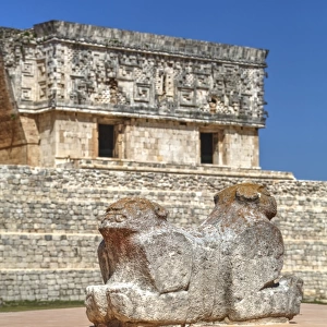 Double-headed Jaguar and Palace of the Governor, Uxmal