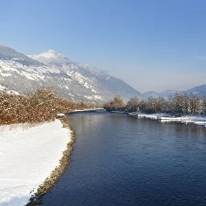 Drava River in winter, Greifenburg, Drautal, Carinthia, Austria