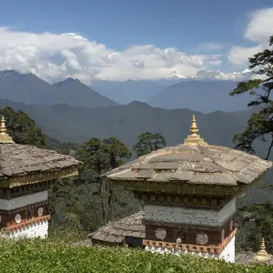 Druk wangyal chorten, Dorcha La Pass, Bhutan Druk wangyal chorten, Dorcha La Pass, Bhutan