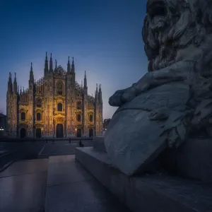 Duomo cathedral with Lion statue foreground Duomo cathedral with Lion statue foreground