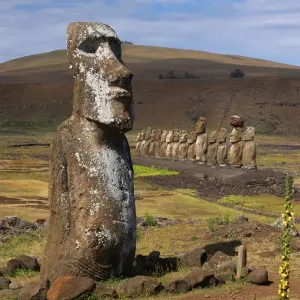 Easter Island, Ahu Tongariki Easter Island, Ahu Tongariki