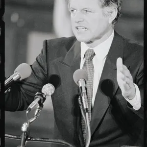 Images Dated 1980 January: 28 Jan 1980