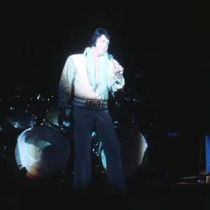 Elvis Presley in concert in Las Vegas Elvis Presley in concert in Las Vegas